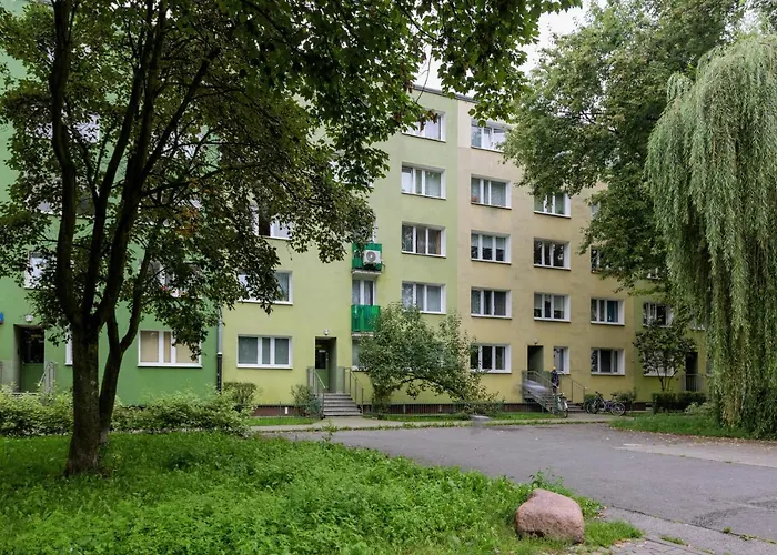 Beautiful Two-Bedroom Apartment Warsaw Bielany By Noclegi Renters