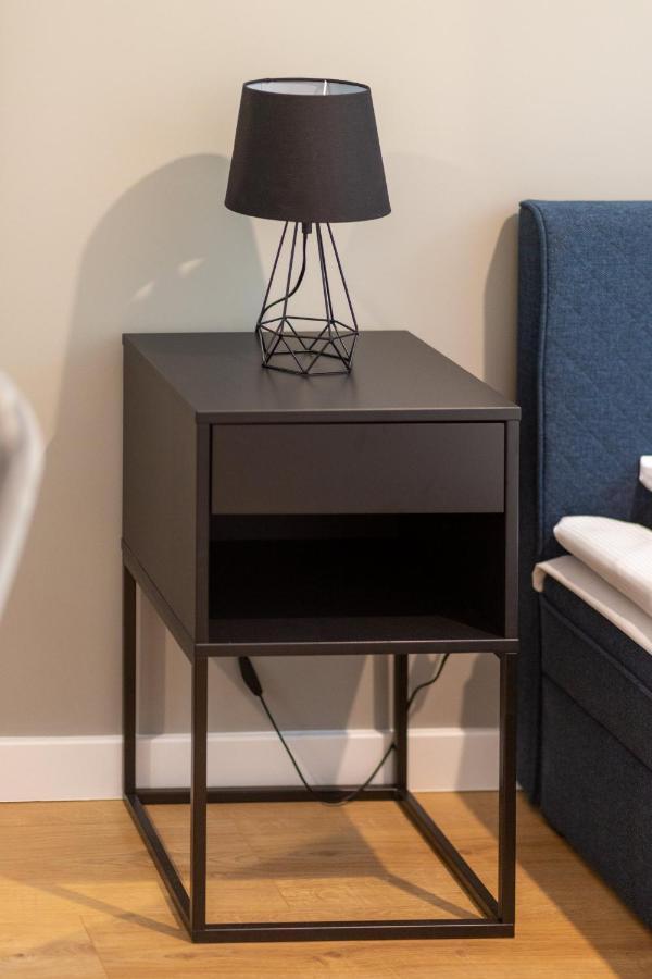 Apartment Beautiful Two-bedroom Bielany By Renters Warsaw