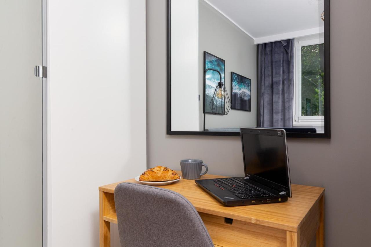 Apartment Beautiful Two-bedroom Bielany By Renters