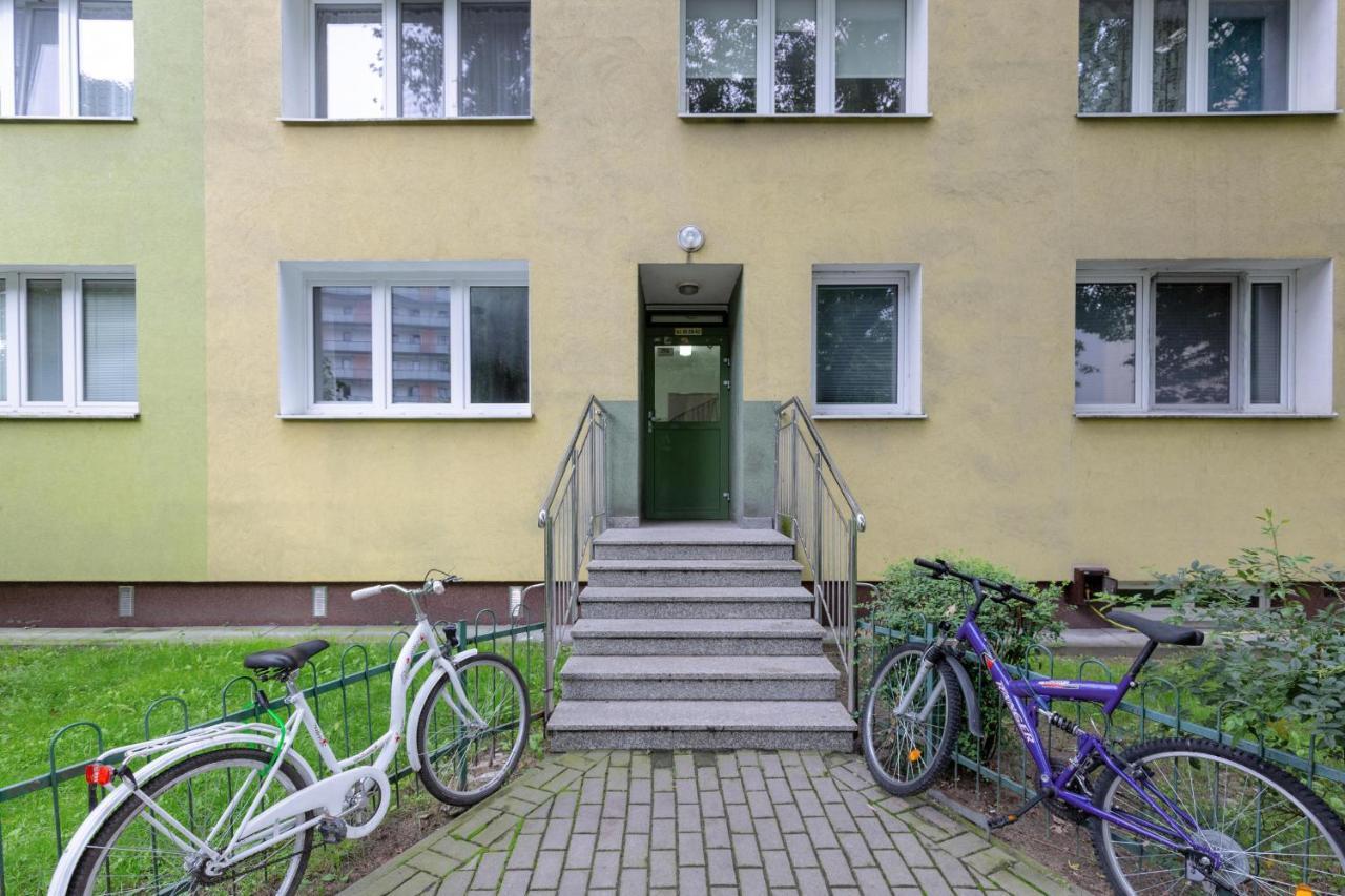 Beautiful Two-bedroom Bielany By Renters Apartment *