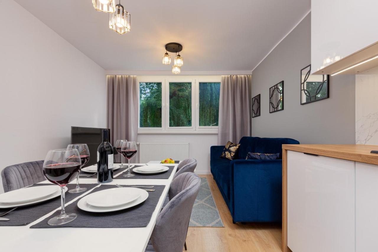 Beautiful Two-bedroom Bielany By Renters Warsaw