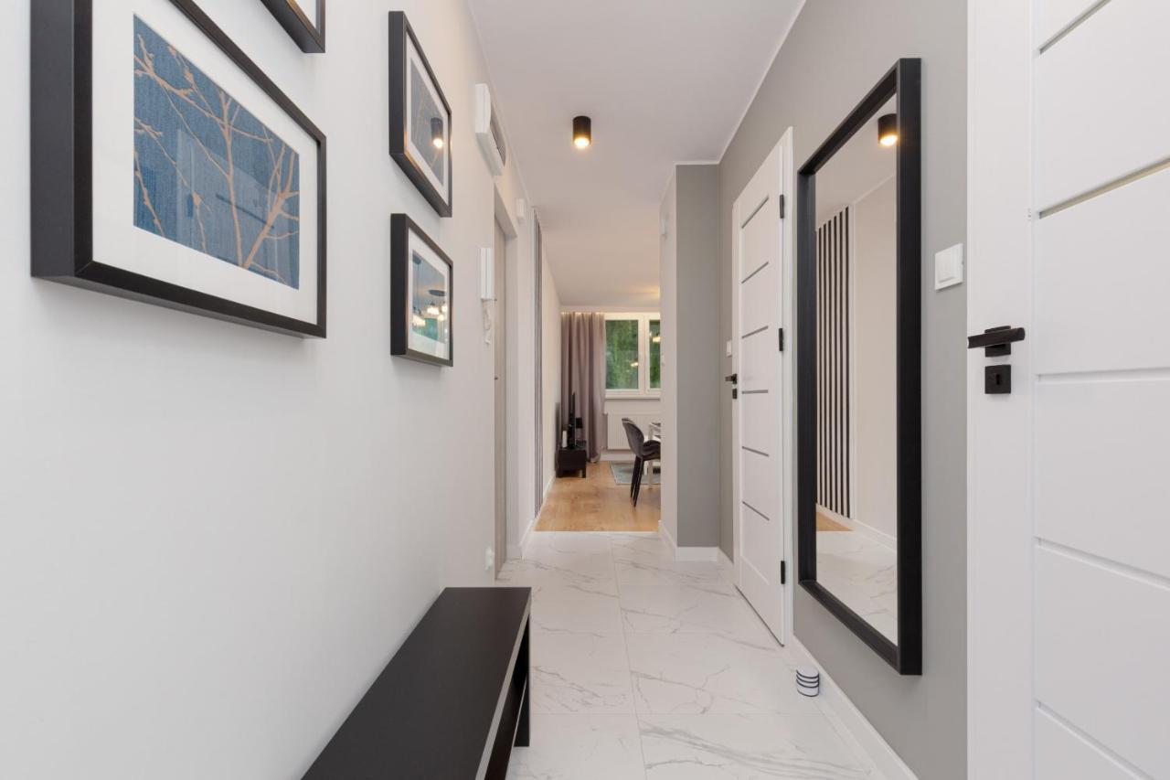 Beautiful Two-bedroom Bielany By Renters * Warsaw