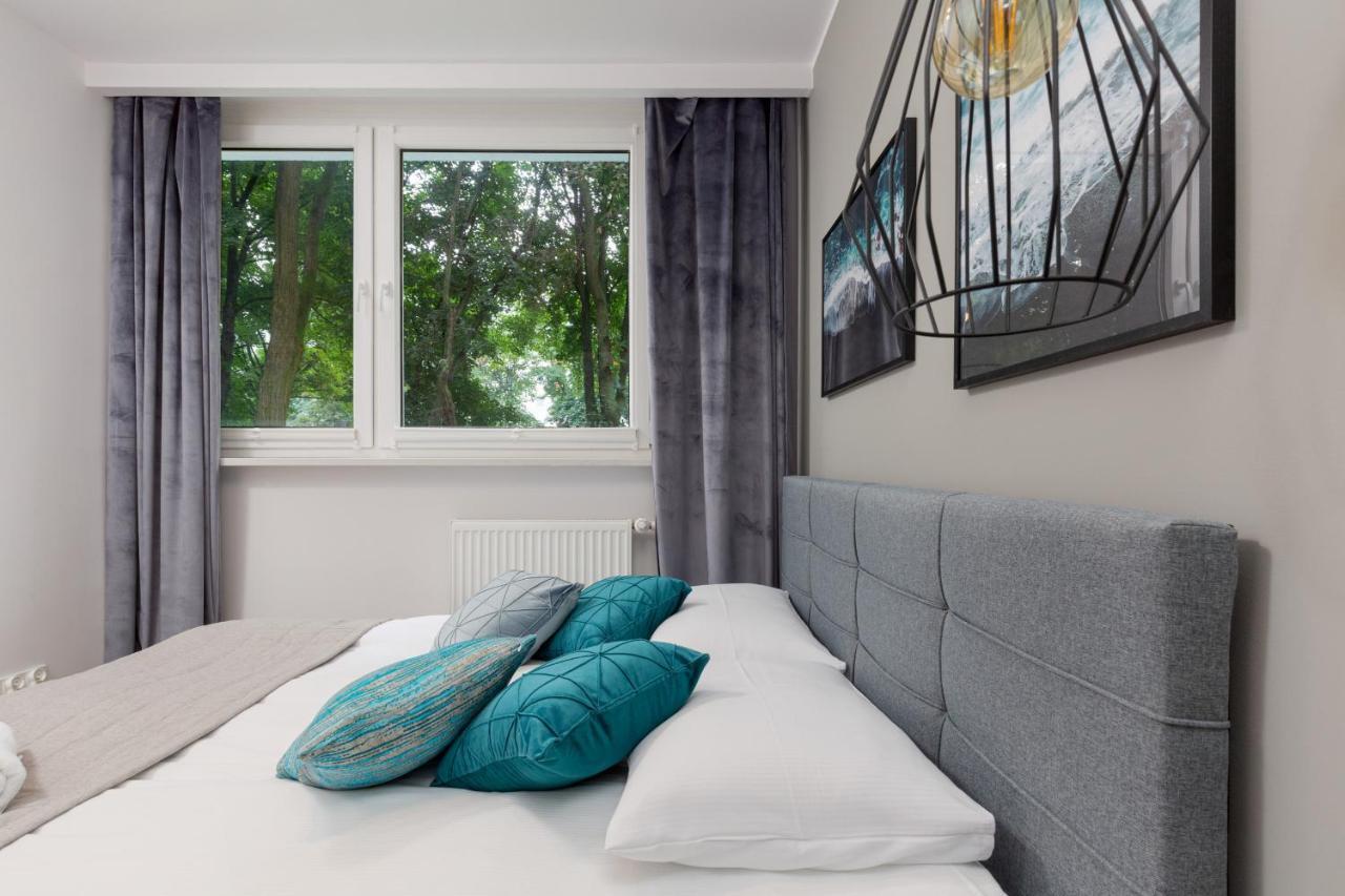 Beautiful Two-bedroom Bielany By Renters * Warsaw